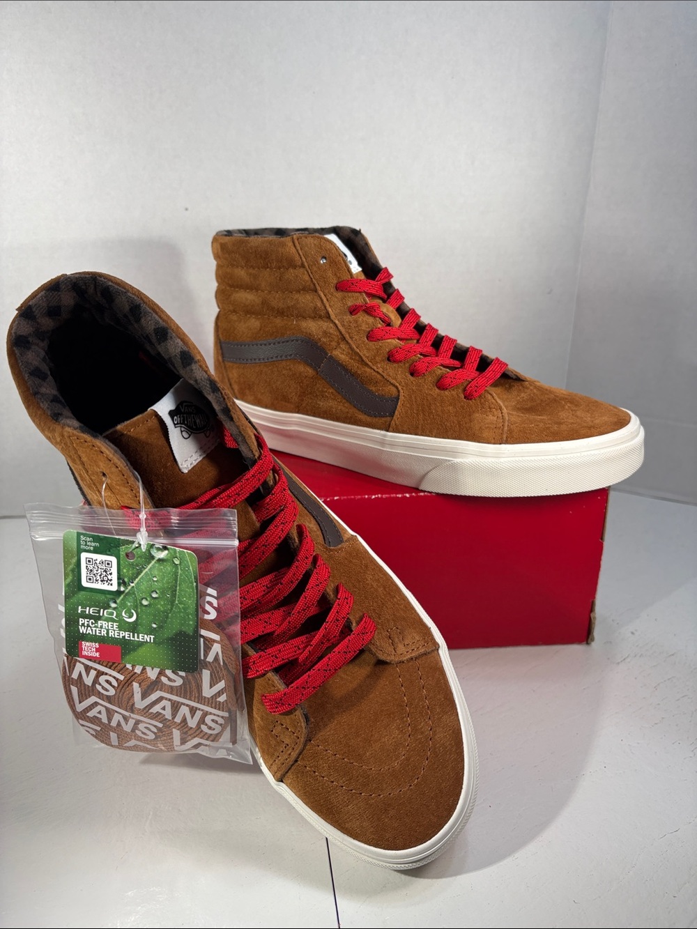 NWT Vans SK8 Hi Top Action Sneakers Women’s 9 - Picture 10 of 10